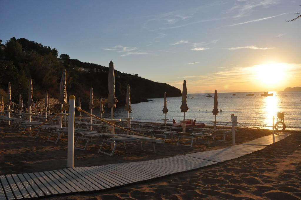 كابوليفيري Hotel Villa Miramare المظهر الخارجي الصورة